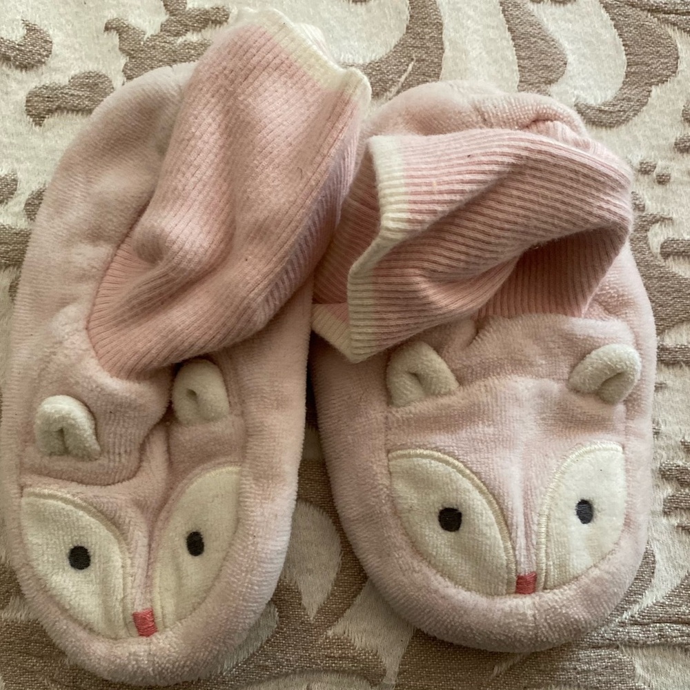 Little pink slippers 15.5 cm long